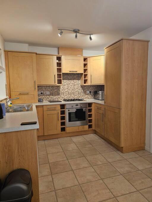 The Park View, 2 Bedroom House Kirkcaldy Exteriör bild